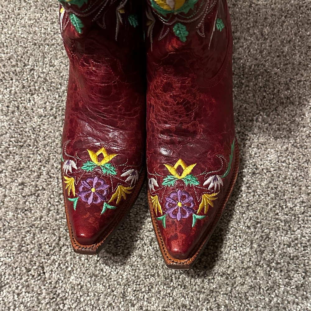Tony Lama Red Embroidered Western Boots - Picture 2 of 10